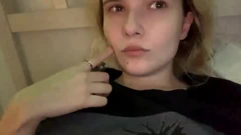 Snapshot of milkybaby269137 chatting on March 1, 2025, 6:54 pm milkybaby269137 online show from March 1, 2025, 6:54 pm