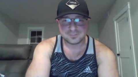 Snapshot of millertimenow34 chatting on December 17, 2024, 1:18 am millertime feet bigcock hairy straight muscles online show from December 17, 2024, 1:18 am