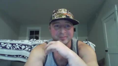 Snapshot of millertimenow34 chatting on January 14, 2025, 1:47 am millertime feet bigcock hairy straight muscles online show from January 14, 2025, 1:47 am