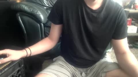 Snapshot of millionsmcgee chatting on February 11, 2025, 7:27 pm Millions online show from February 11, 2025, 7:27 pm