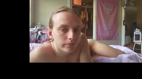 millycums online show from November 17, 2025, 6:19 am