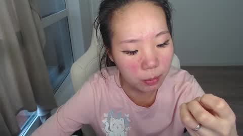 mira_g online show from March 11, 2025, 12:06 pm