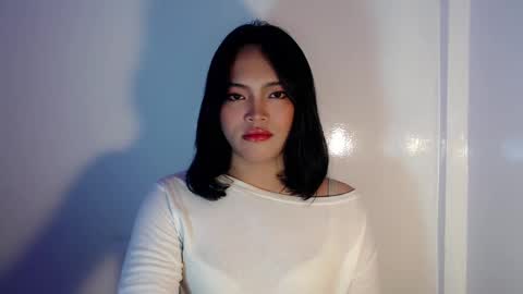 Snapshot of mira_luna222 chatting on February 7, 2025, 5:07 pm Mira Bella online show from February 7, 2025, 5:07 pm