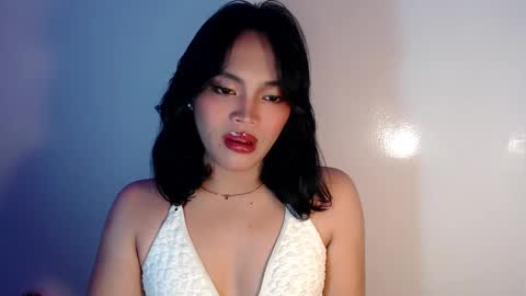 Snapshot of mira_luna222 chatting on February 12, 2025, 5:26 pm Mira Bella online show from February 12, 2025, 5:26 pm