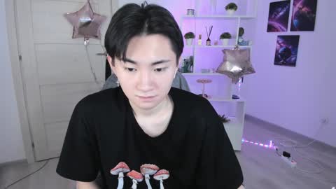 Snapshot of miram_yoo chatting on January 25, 2025, 2:58 am              online show from January 25, 2025, 2:58 am