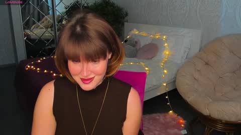 Snapshot of mirrorofsoul chatting on December 8, 2024, 6:22 am Shelley online show from December 8, 2024, 6:22 am