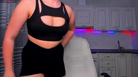 Snapshot of mirrorofsoul chatting on January 18, 2025, 8:10 am Shelley online show from January 18, 2025, 8:10 am