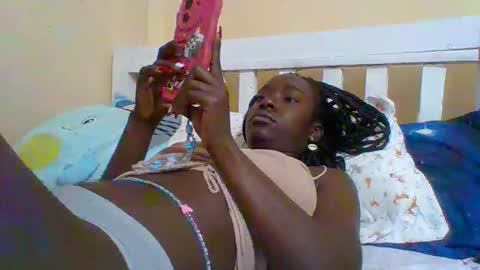 Snapshot of miss_atitude chatting on September 16, 2025, 5:08 am miss_atitude online show from September 16, 2025, 5:08 am