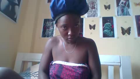 Snapshot of miss_atitude chatting on September 30, 2025, 9:14 am miss_atitude online show from September 30, 2025, 9:14 am