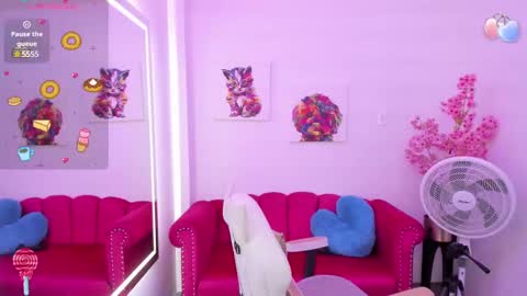 Snapshot of miss_dolly1 chatting on January 18, 2025, 12:26 pm Melanie online show from January 18, 2025, 12:26 pm