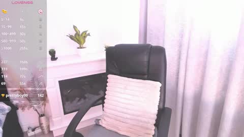 Snapshot of miss_jollie chatting on January 27, 2025, 10:49 am miss_jollie online show from January 27, 2025, 10:49 am