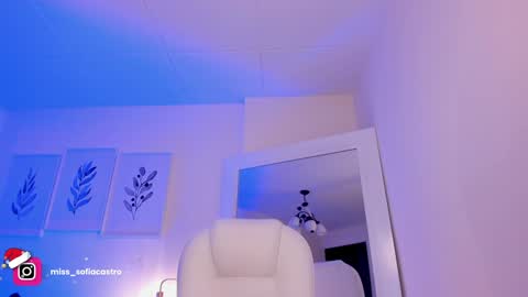 Snapshot of miss_sofiaa_ chatting on December 20, 2024, 6:02 pm Sofia Castro online show from December 20, 2024, 6:02 pm