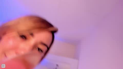 Snapshot of miss_sofiaa_ chatting on January 10, 2025, 2:34 pm Sofia Castro online show from January 10, 2025, 2:34 pm