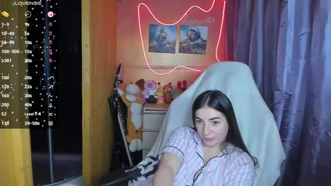 Snapshot of miss_tasy chatting on February 27, 2025, 8:06 am Melanie January 15th is my birthday there will be an interesting show online show from February 27, 2025, 8:06 am