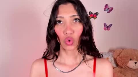 Miss Veronica online show from September 29, 2025, 1:27 pm