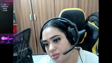 Snapshot of missbratz10_ chatting on January 5, 2025, 12:09 am missbratz10_ online show from January 5, 2025, 12:09 am