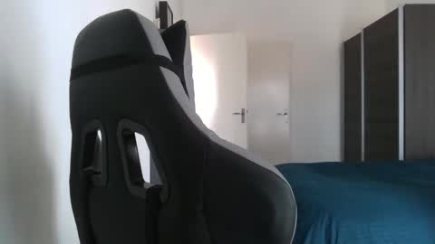 Snapshot of mission_cumpossible chatting on February 9, 2025, 10:53 am SperminatoR online show from February 9, 2025, 10:53 am