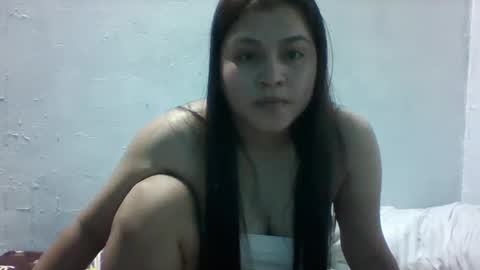 Snapshot of misskitty2xxx chatting on January 2, 2025, 7:40 pm Merry online show from January 2, 2025, 7:40 pm