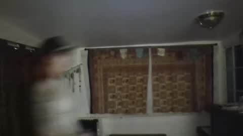 Snapshot of missmoonmagic13 chatting on February 4, 2025, 2:39 am Maxxx online show from February 4, 2025, 2:39 am