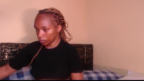 Snapshot of missthighsohmy chatting on November 8, 2025, 9:09 am missthighsohmy online show from November 8, 2025, 9:09 am