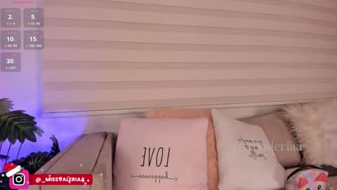 Snapshot of missvaleriaa chatting on December 17, 2024, 11:05 pm Valeria Davila online show from December 17, 2024, 11:05 pm