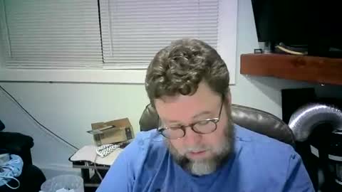 Snapshot of mister_happy567 chatting on March 2, 2025, 5:54 am Mr. Happy online show from March 2, 2025, 5:54 am