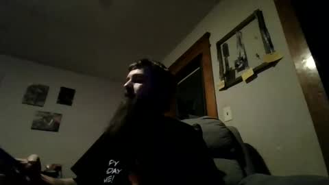 Snapshot of misterstokeit chatting on October 31, 2025, 12:50 pm misterstokeit online show from October 31, 2025, 12:50 pm