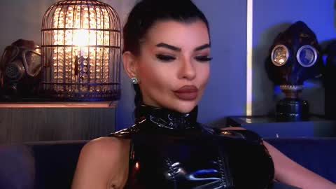 Snapshot of mistresselenia chatting on November 6, 2025, 1:56 pm Elenia online show from November 6, 2025, 1:56 pm