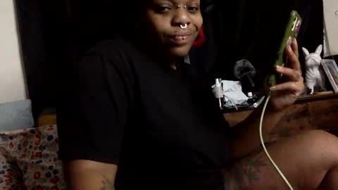 Snapshot of mistressmystii chatting on September 26, 2025, 5:33 am Mistress Mystii online show from September 26, 2025, 5:33 am