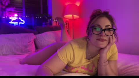 Snapshot of mistresssx chatting on February 21, 2025, 6:48 pm Miss X online show from February 21, 2025, 6:48 pm