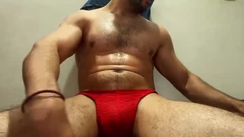 Snapshot of mlcloud chatting on January 4, 2025, 11:22 am MLclouD online show from January 4, 2025, 11:22 am