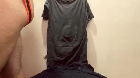 Snapshot of mlcloud chatting on October 17, 2025, 3:42 am MLclouD online show from October 17, 2025, 3:42 am