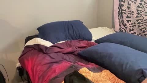 MNTuiLa online show from January 25, 2025, 3:09 pm