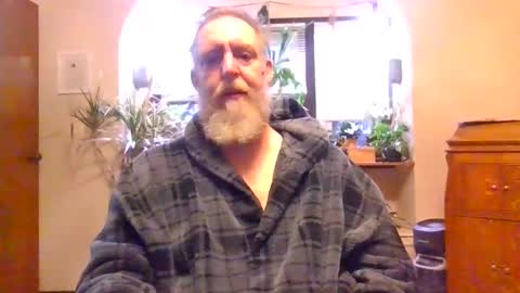 Snapshot of moeblick chatting on December 5, 2024, 12:55 pm moeblick online show from December 5, 2024, 12:55 pm