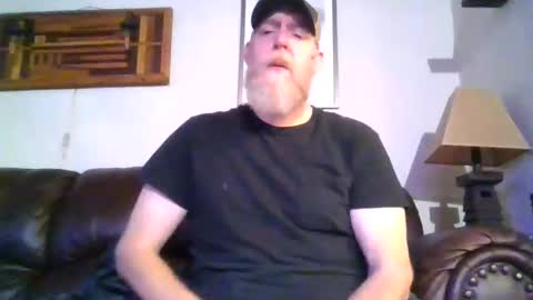 Snapshot of moeblick chatting on December 30, 2024, 2:40 pm moeblick online show from December 30, 2024, 2:40 pm