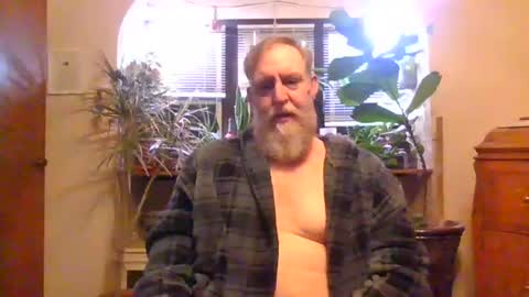 Snapshot of moeblick chatting on October 29, 2025, 11:34 am moeblick online show from October 29, 2025, 11:34 am