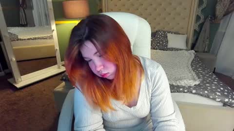 Snapshot of molinmoon chatting on February 3, 2025, 8:13 pm Rosa online show from February 3, 2025, 8:13 pm