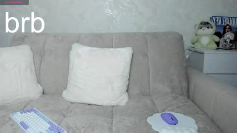 Snapshot of molly_sweetbaby chatting on December 6, 2024, 10:52 pm Ill tell you when were private online show from December 6, 2024, 10:52 pm