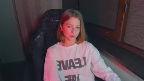 Snapshot of mollydangerous chatting on September 24, 2025, 4:54 pm Taisha online show from September 24, 2025, 4:54 pm