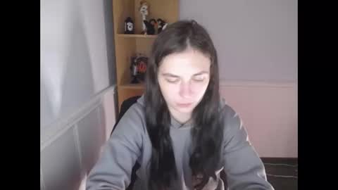 Snapshot of monakali chatting on October 27, 2025, 7:34 am monakali online show from October 27, 2025, 7:34 am