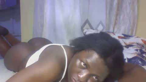 Snapshot of monalisaah chatting on September 20, 2025, 12:00 am monalisaah online show from September 20, 2025, 12:00 am