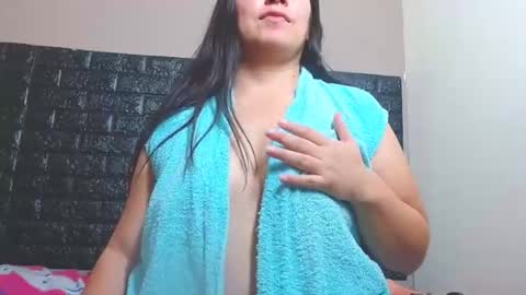 Snapshot of monickhot303av chatting on January 7, 2025, 8:56 am monickhot303av online show from January 7, 2025, 8:56 am