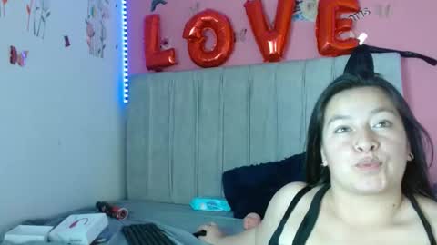 Snapshot of monickhot303av chatting on February 26, 2025, 8:04 am monickhot303av online show from February 26, 2025, 8:04 am