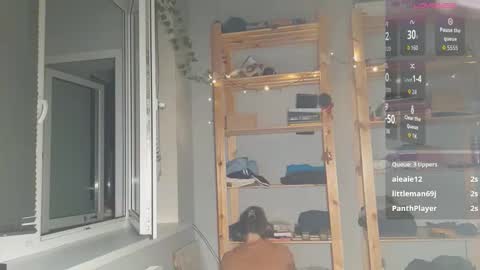 Snapshot of moonlight__lovers chatting on October 9, 2025, 10:52 pm Dana online show from October 9, 2025, 10:52 pm