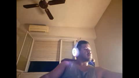 Snapshot of morocho777 chatting on February 6, 2025, 5:25 am Bruno online show from February 6, 2025, 5:25 am