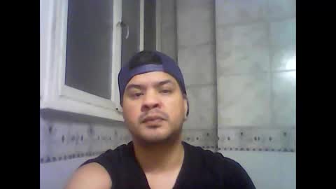 Snapshot of morocho777 chatting on October 18, 2025, 11:27 pm Bruno online show from October 18, 2025, 11:27 pm