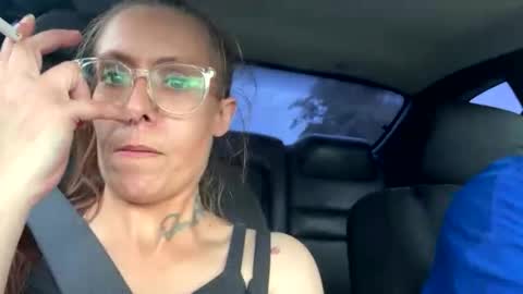 Snapshot of mottsmuff chatting on November 9, 2025, 2:37 pm B online show from November 9, 2025, 2:37 pm