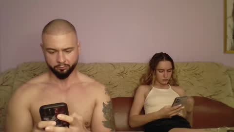 Snapshot of mr_and_mrs_scorpion chatting on October 16, 2025, 7:59 pm JohnKate online show from October 16, 2025, 7:59 pm