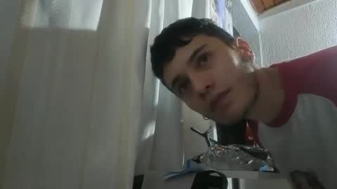 Snapshot of mr_andresr chatting on February 19, 2025, 2:55 am Andy online show from February 19, 2025, 2:55 am