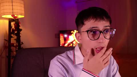 Snapshot of mr_evan1 chatting on December 16, 2024, 2:27 pm Mr Evans online show from December 16, 2024, 2:27 pm